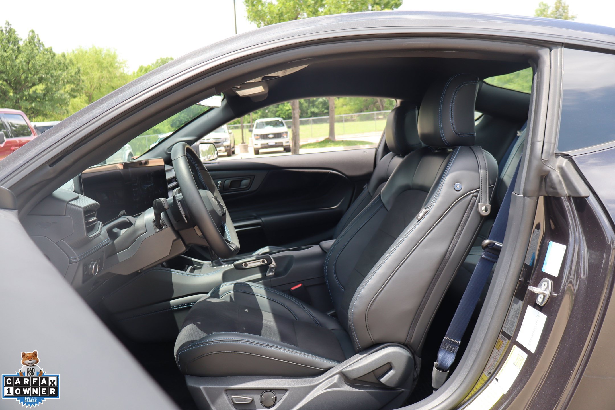 Certified 2024 Ford Mustang Dark Horse RWD image 12