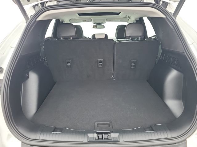 Used 2024 Ford Escape SE w/ PHEV Premium Package image 24