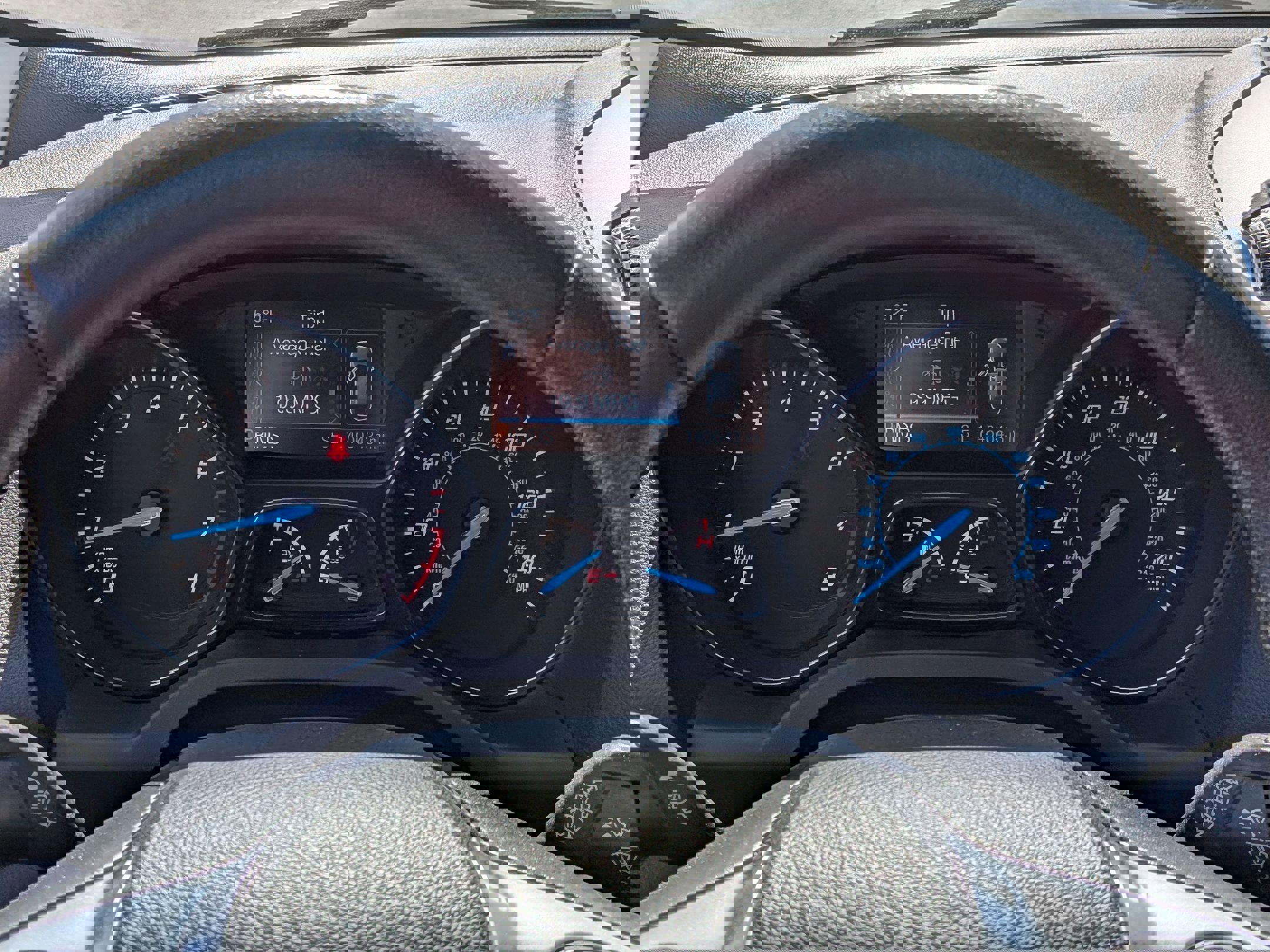 Used 2016 Ford Escape Titanium w/ Equipment Group 301A FWD image 17