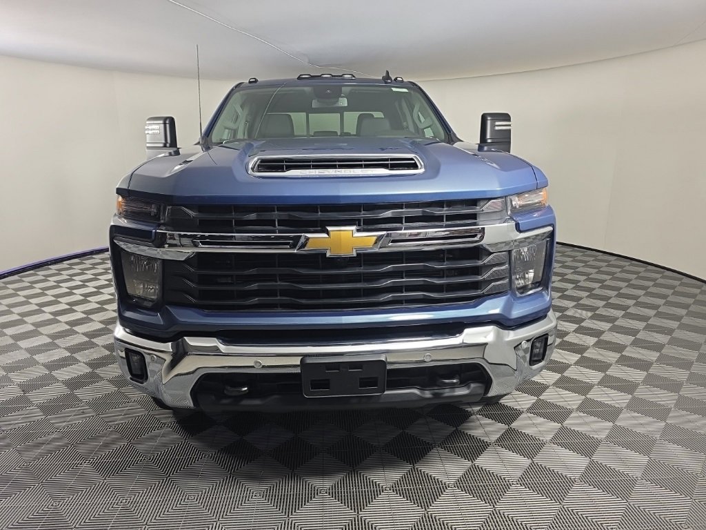 New 2025 Chevrolet Silverado 3500 LT w/ Safety Package image 8