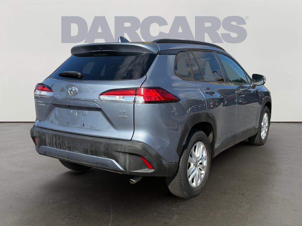 Used 2022 Toyota Corolla Cross LE w/ Moonroof Package AWD/4WD image 4