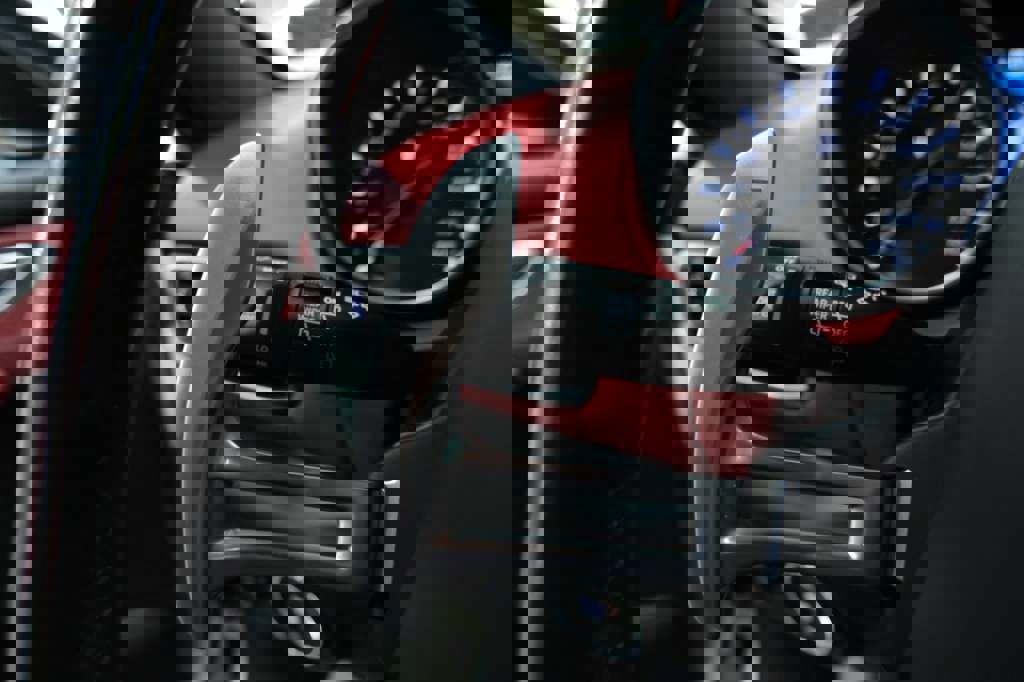 Used 2017 Maserati Levante S image 40