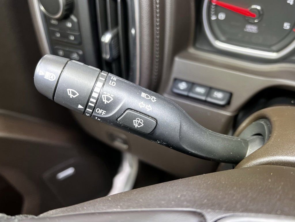 Used 2023 Chevrolet Silverado 2500 LTZ w/ LTZ Convenience Package image 28