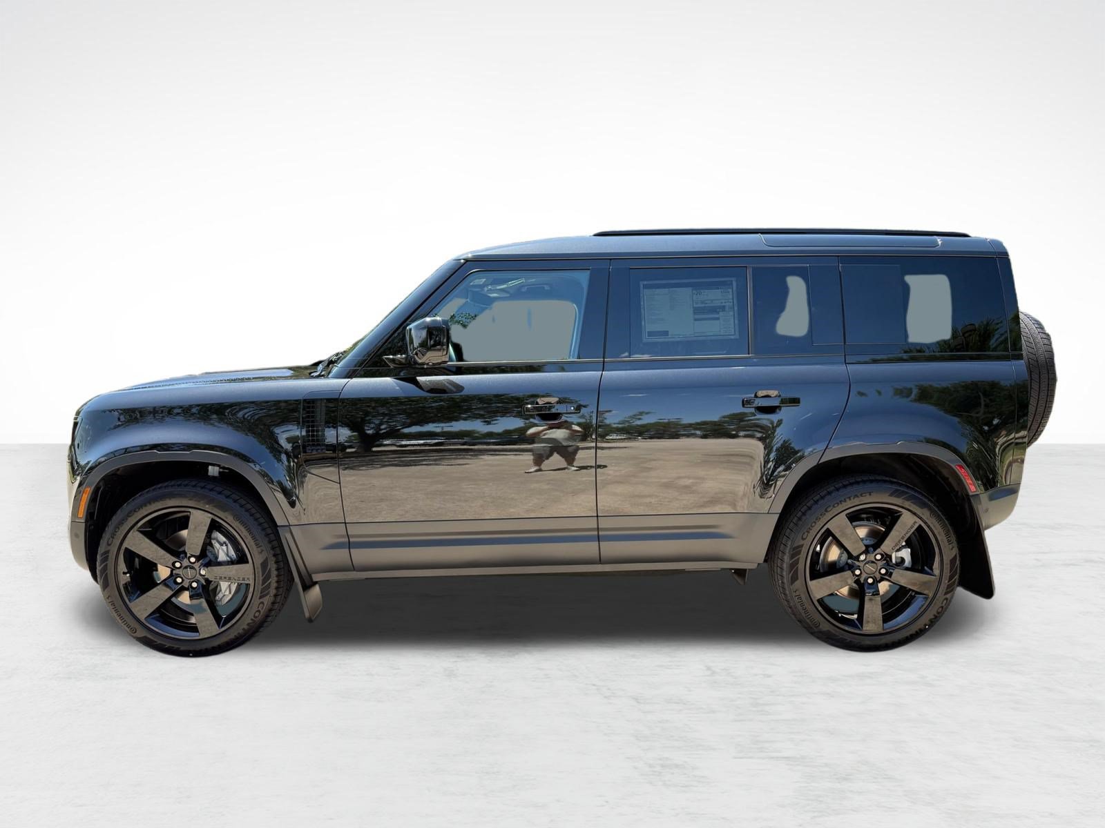 New 2026 Land Rover Defender 110 S AWD/4WD image 2