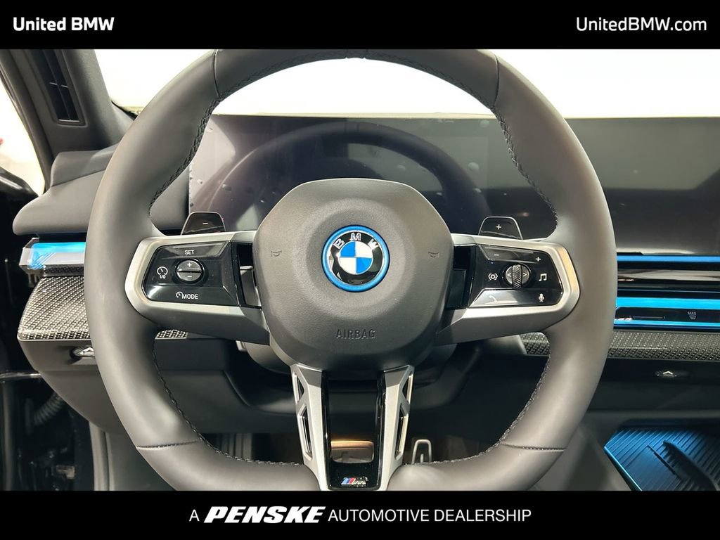 New 2026 BMW 550e xDrive w/ Premium Package image 14