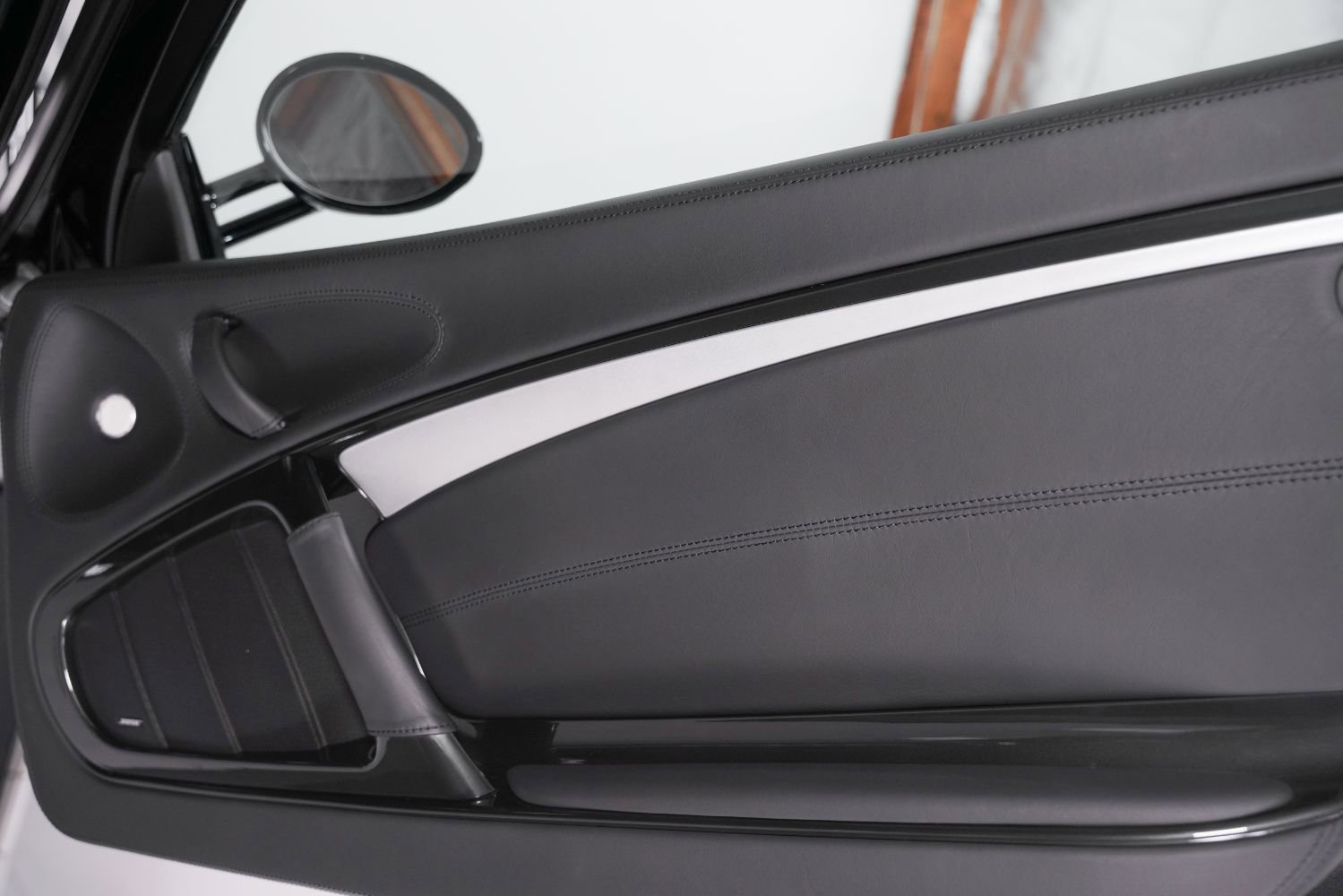 Used 2006 Mercedes-Benz SLR image 31