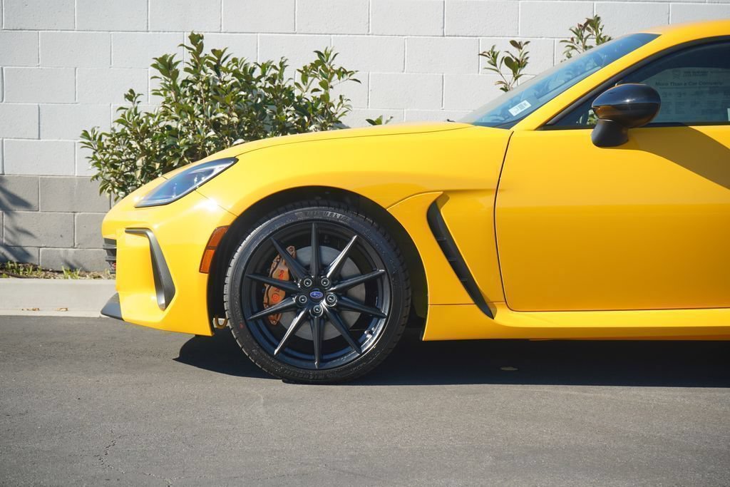 New 2026 Subaru BRZ Series.Yellow RWD image 2