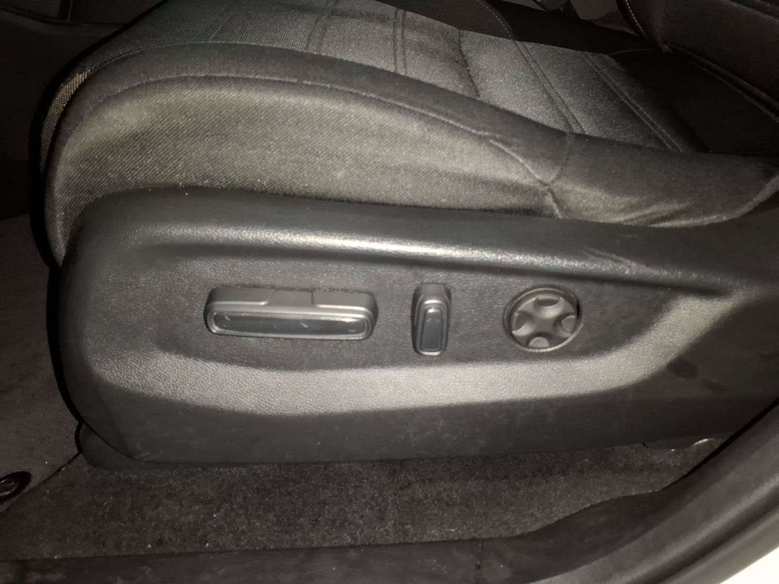 Certified 2021 Honda CR-V EX image 27