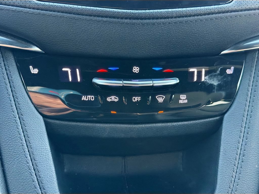Used 2021 Cadillac XT5 Premium Luxury FWD image 34