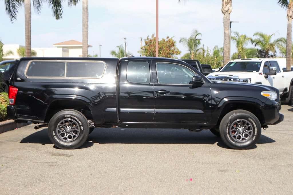 Used 2016 Toyota Tacoma SR w/ SR Convenience Package AWD/4WD image 11