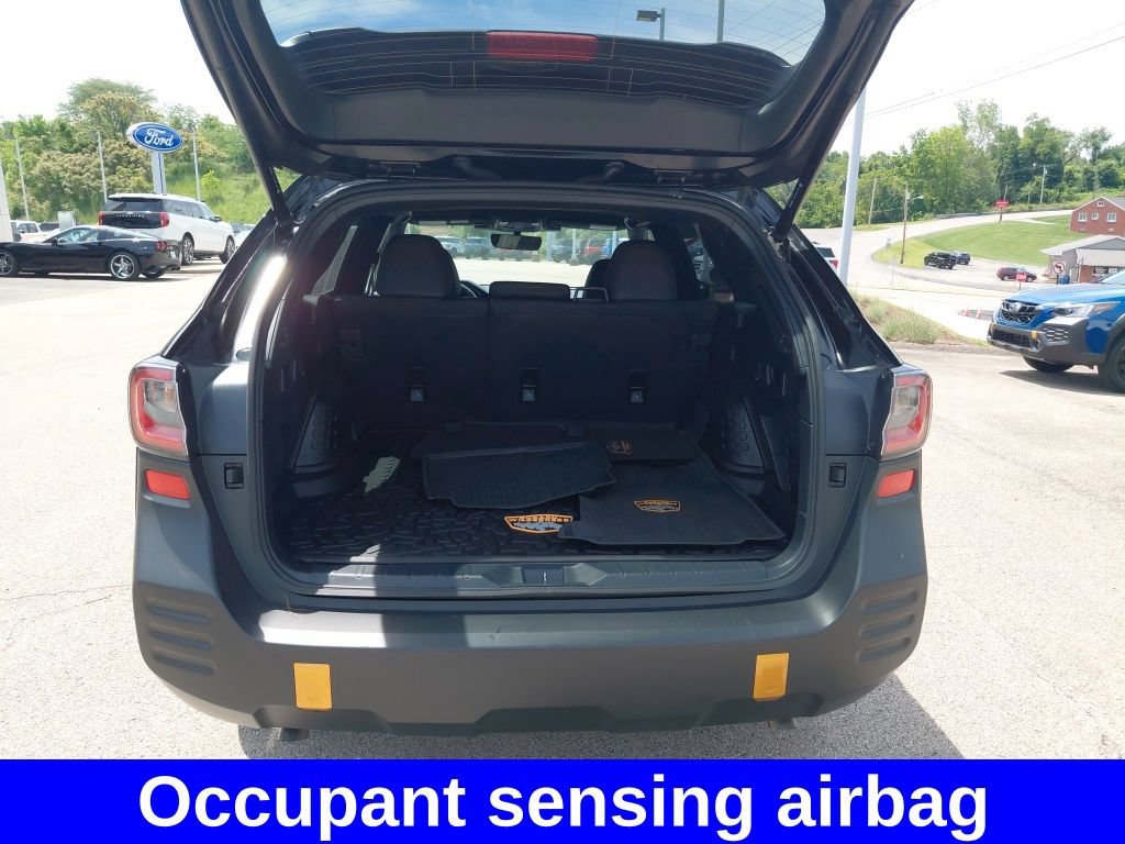 Used 2025 Subaru Outback Wilderness AWD/4WD image 17