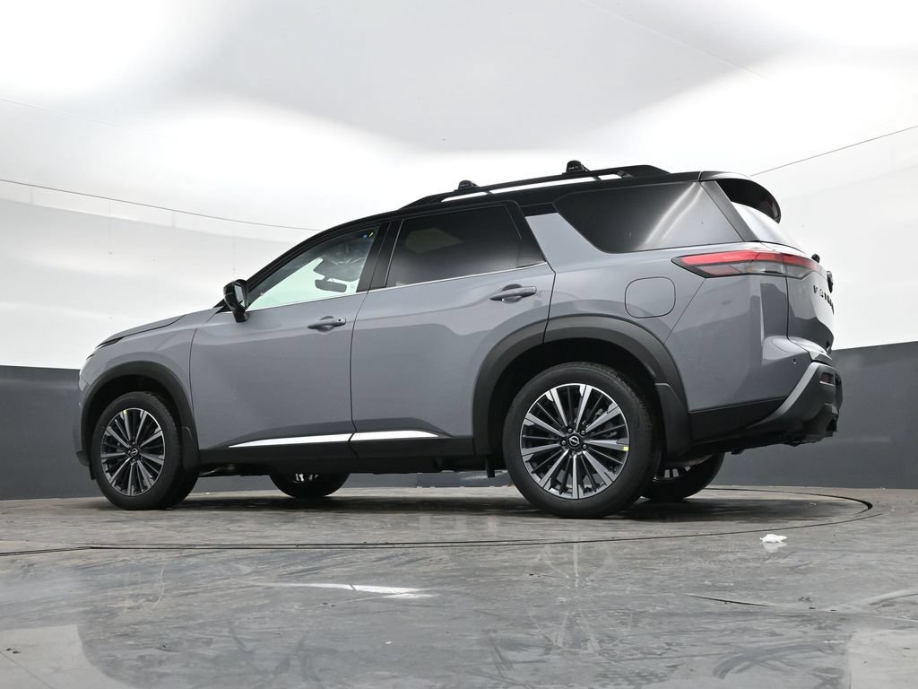 New 2026 Nissan Pathfinder Platinum FWD image 39