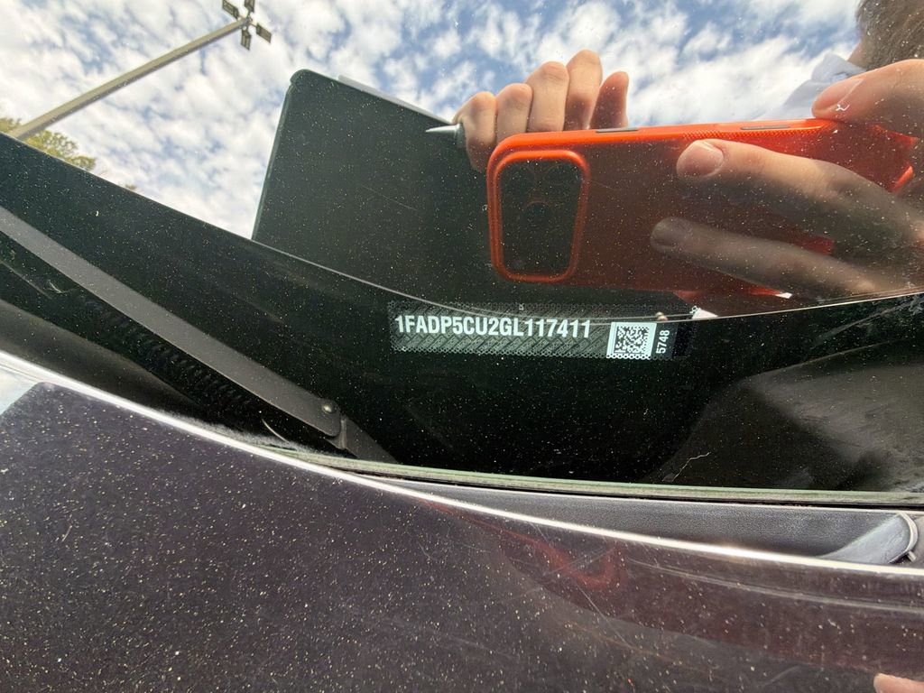 Used 2016 Ford C-MAX Energi SEL w/ Equipment Group 301A FWD image 35