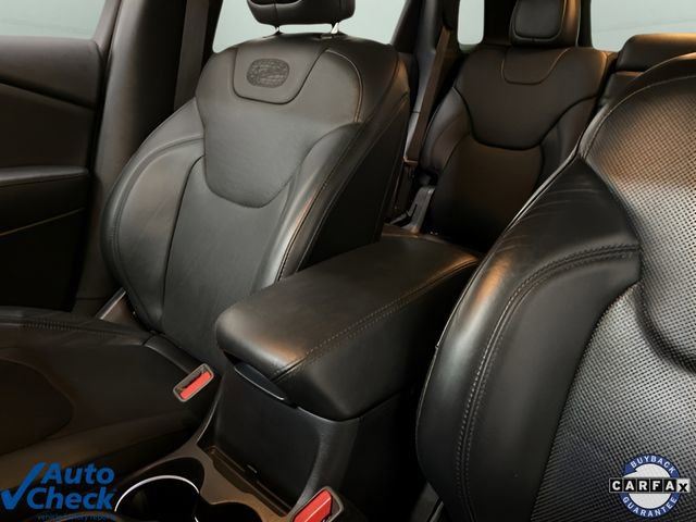 Used 2017 Jeep Cherokee Overland w/ Technology Group image 56