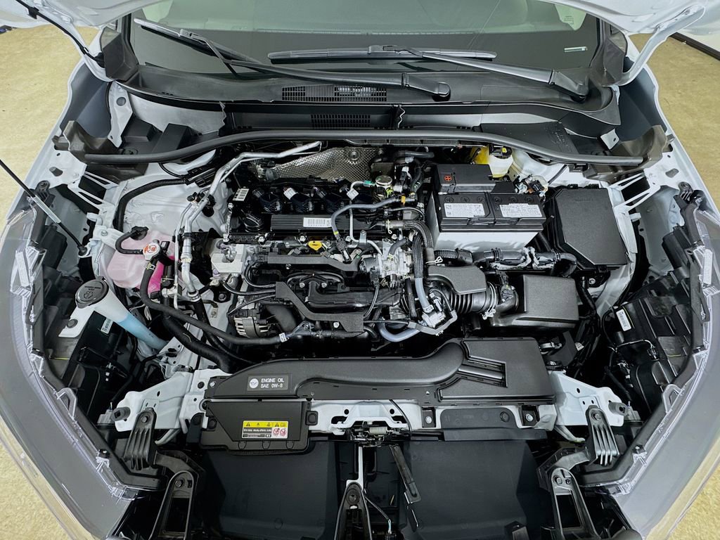 Certified 2025 Toyota Corolla Cross L image 24