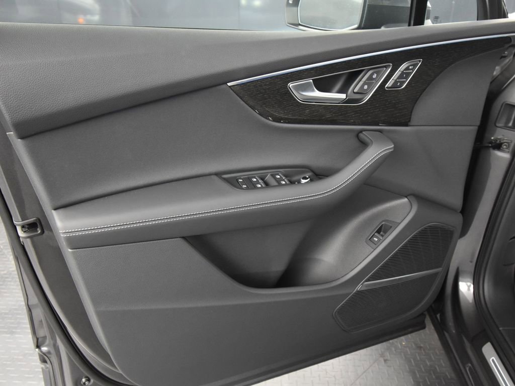 New 2026 Audi Q7 3.0T Premium Plus image 22