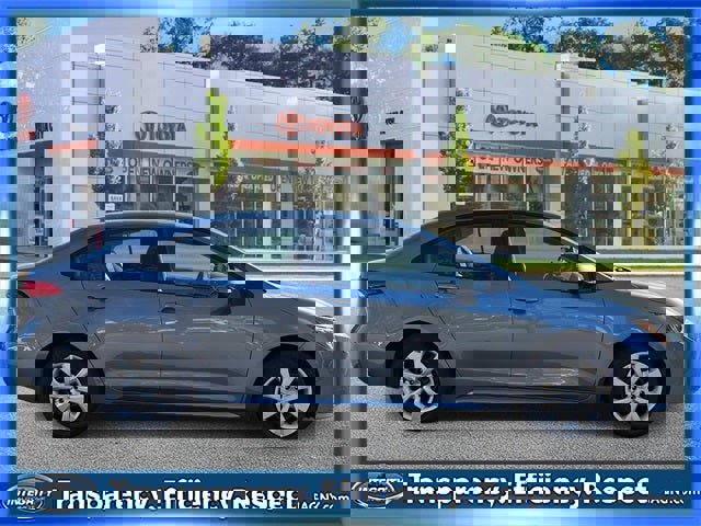 Used 2026 Toyota Corolla LE image 2