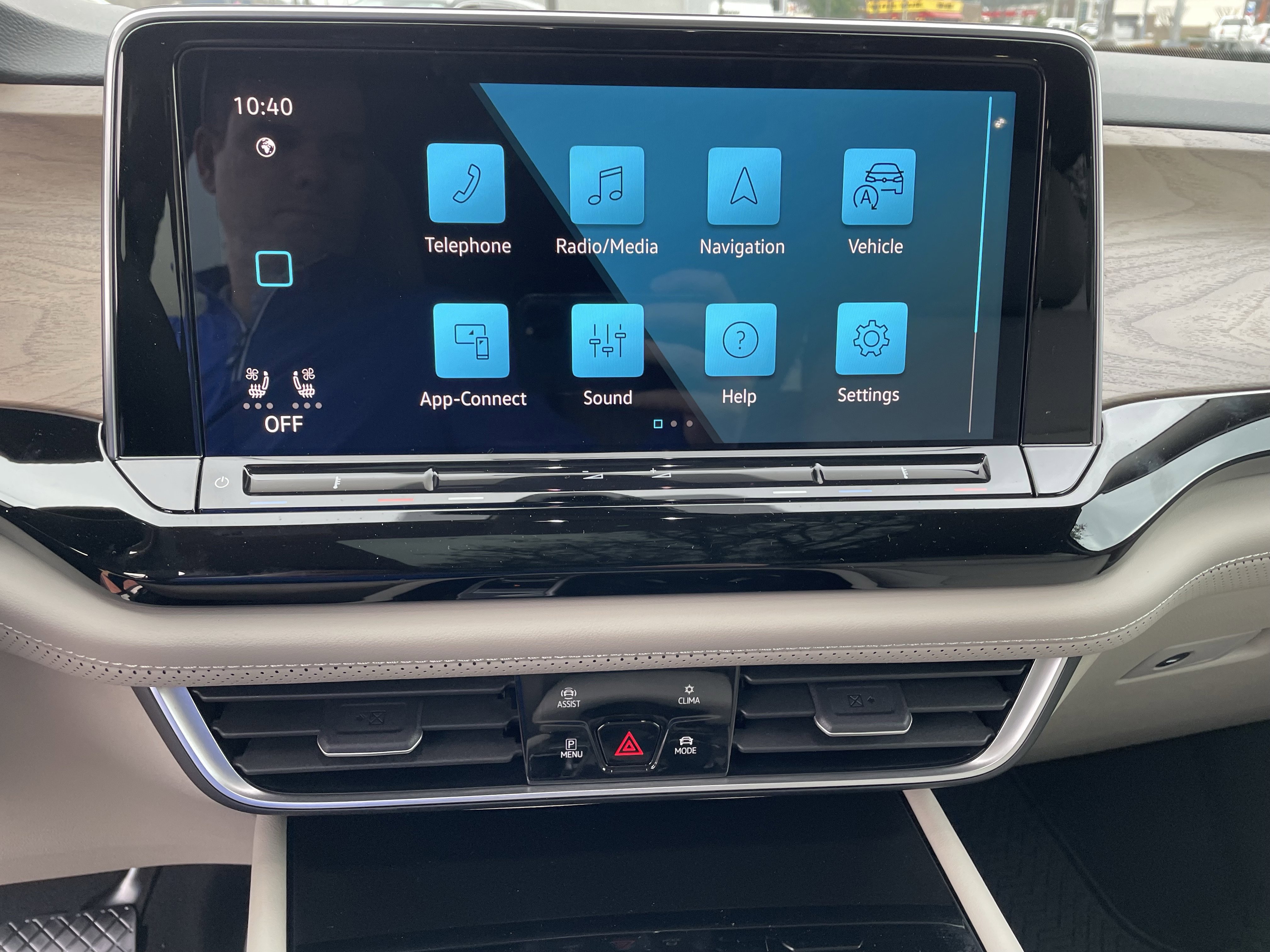 New 2026 Volkswagen Atlas SE image 19