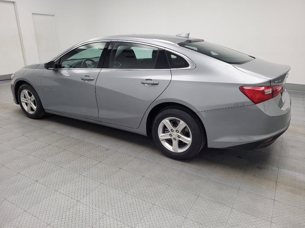 Used 2024 Chevrolet Malibu LT image 3
