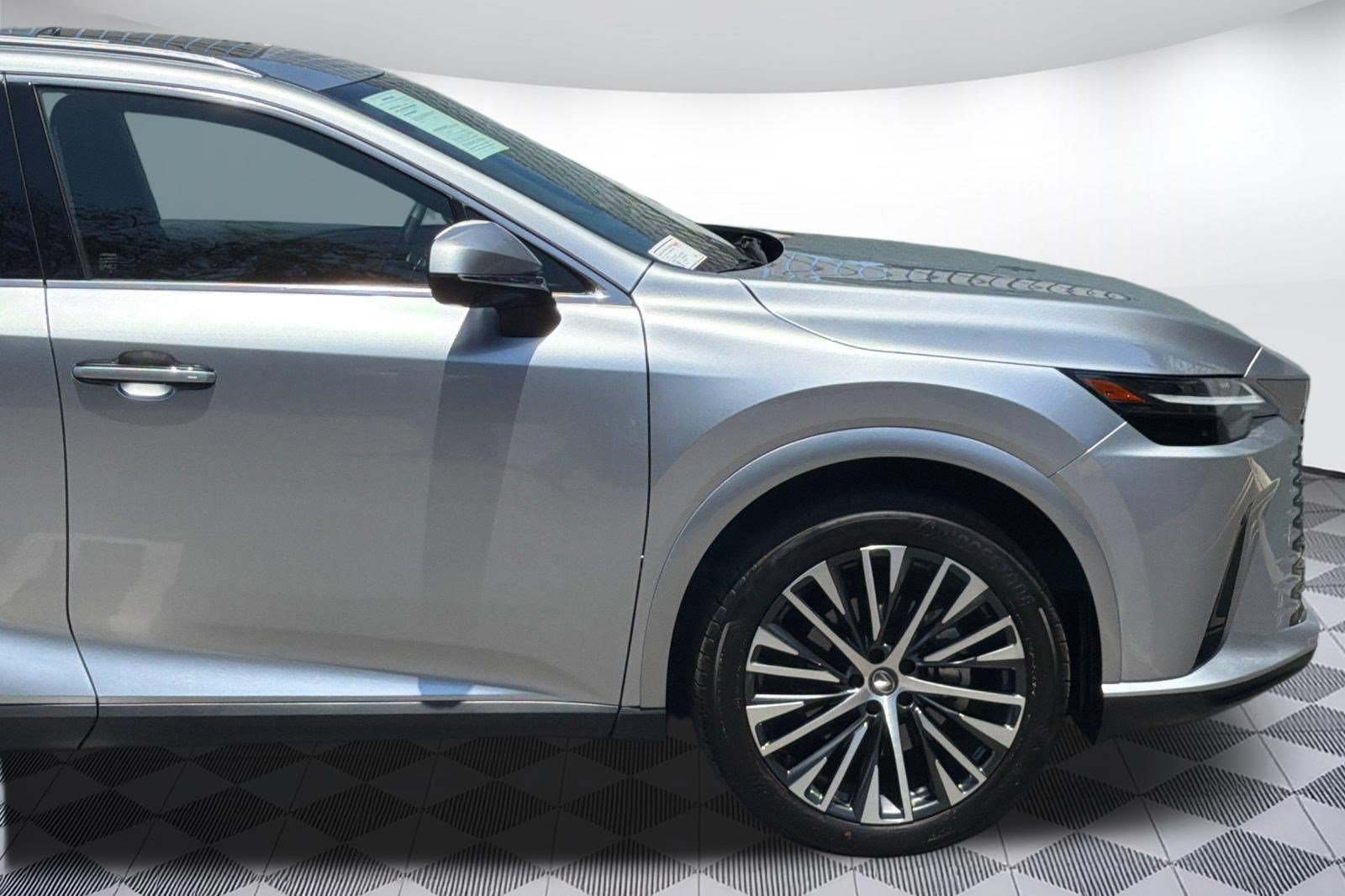 Used 2025 Lexus RX 350 Premium Plus FWD image 36
