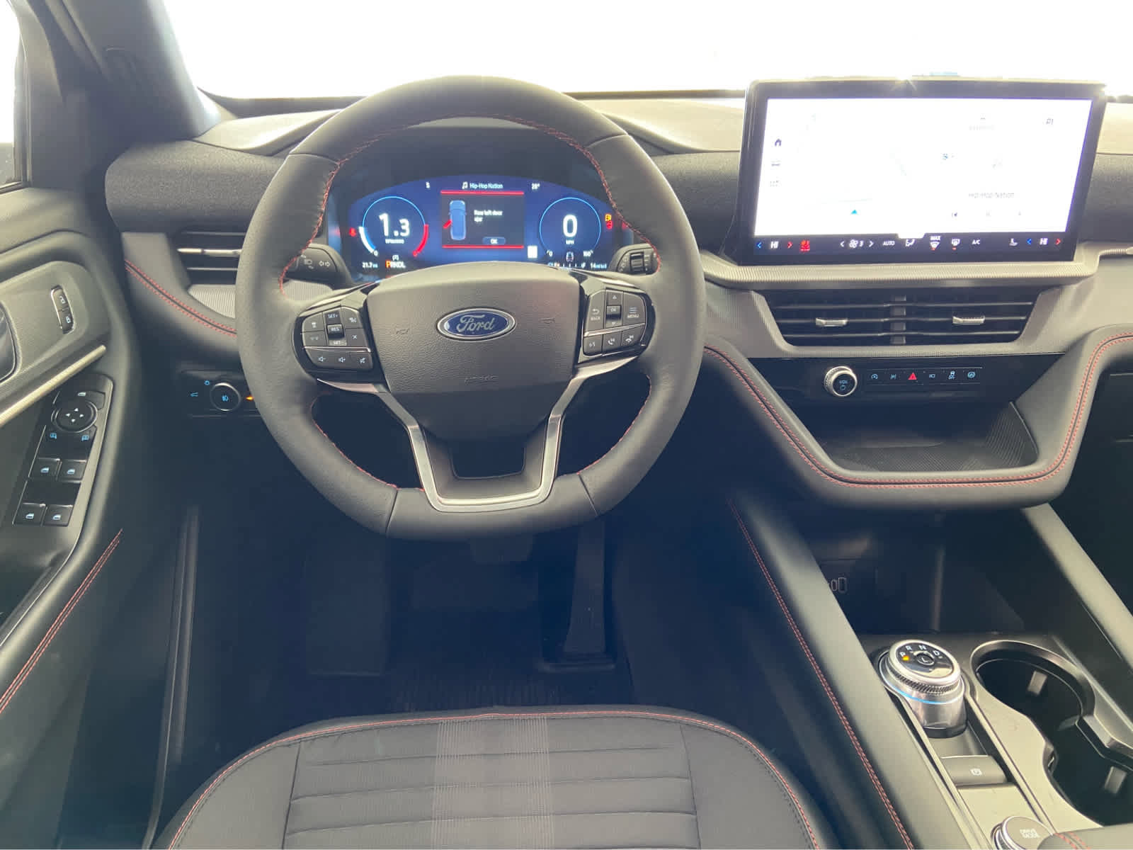 New 2026 Ford Explorer ST-Line image 21