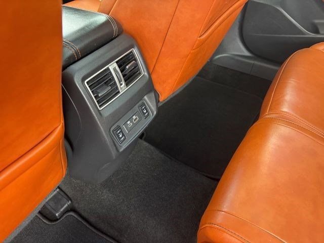 Used 2019 Nissan Maxima Platinum w/ Reserve Package image 32