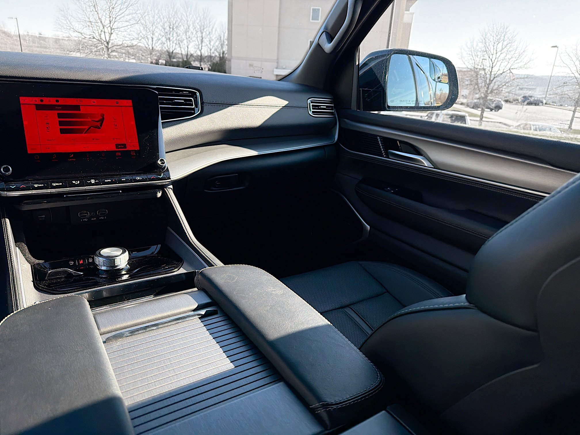 Used 2025 Jeep Wagoneer Series II image 26