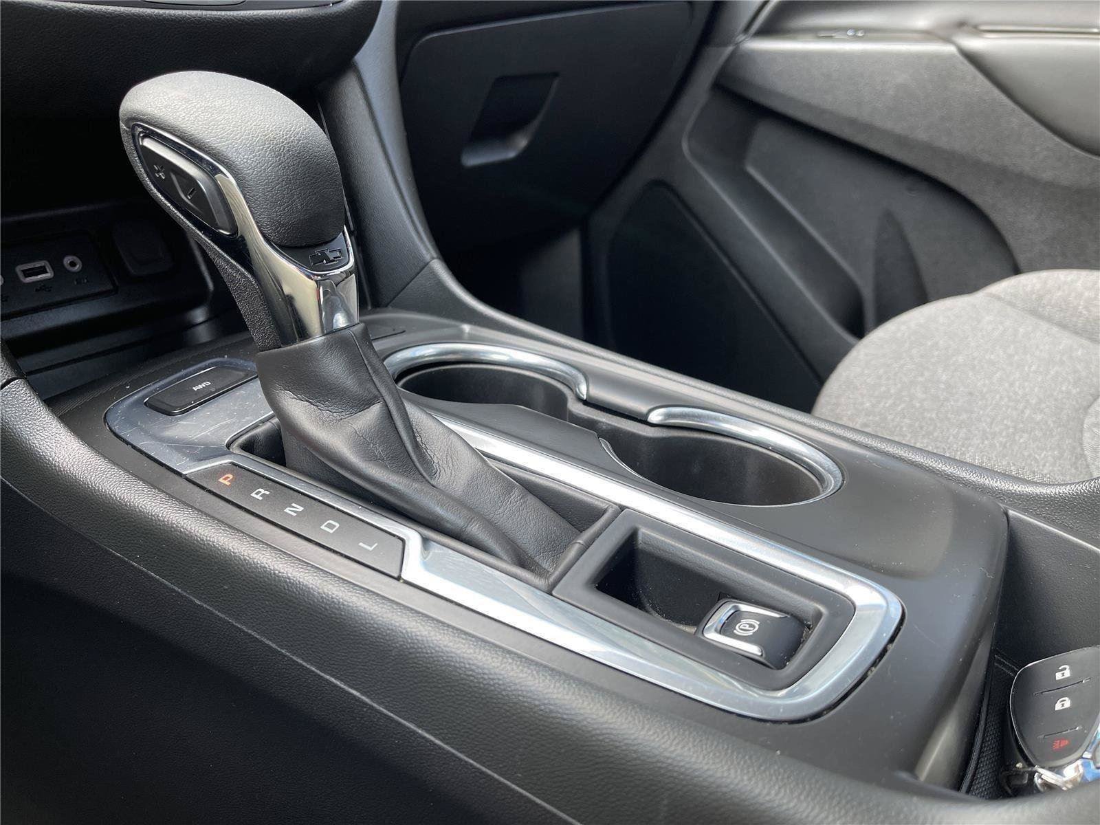 Used 2023 Chevrolet Equinox LT AWD/4WD image 28