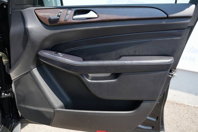 Used 2014 Mercedes-Benz ML 350 BlueTEC 4MATIC image 34