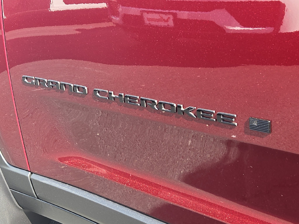 New 2026 Jeep Grand Cherokee Altitude AWD/4WD image 7