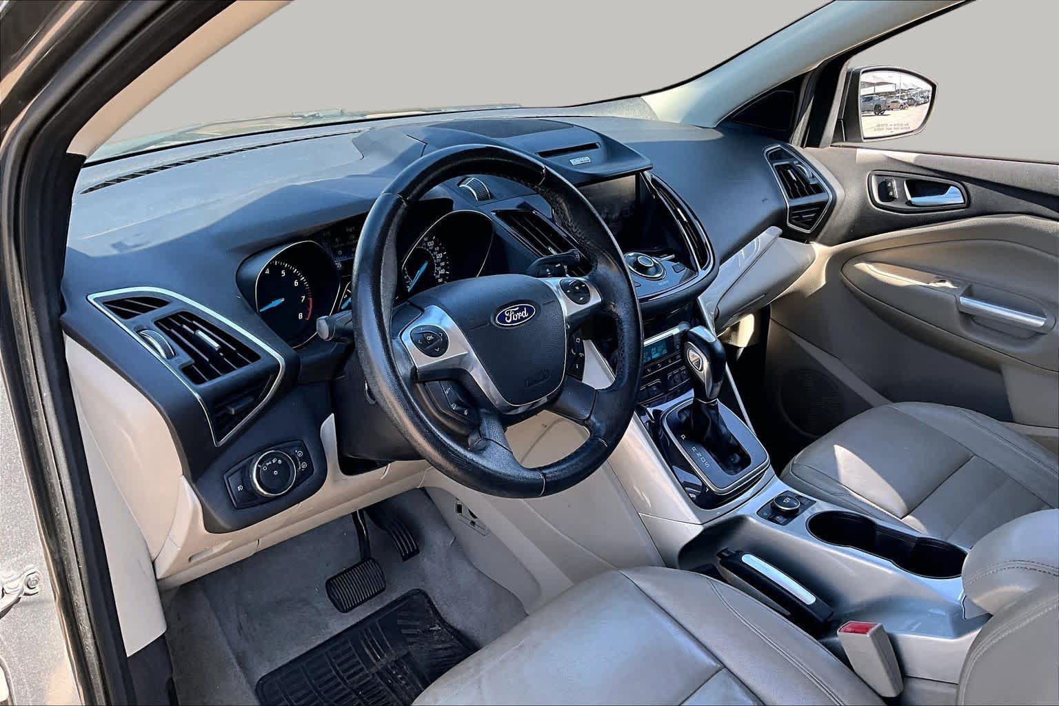 Used 2013 Ford Escape SEL FWD image 16