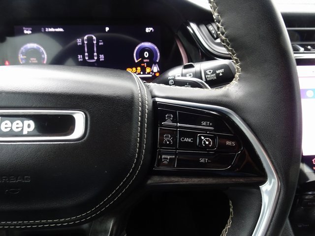 Used 2023 Jeep Grand Cherokee L Overland image 23