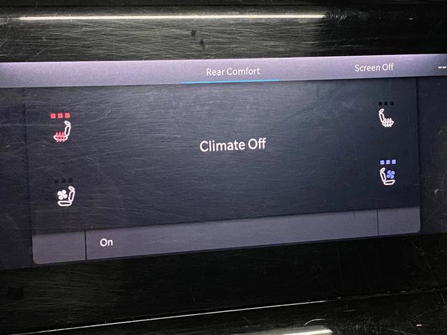 Used 2022 Jeep Grand Wagoneer Series III image 39