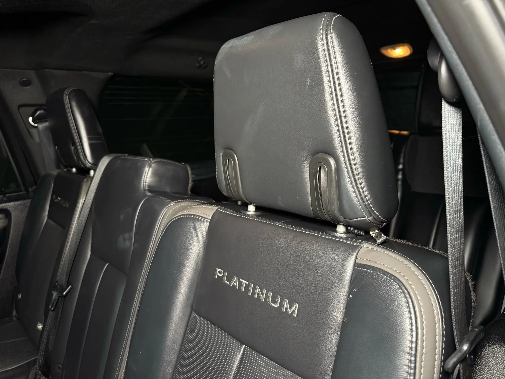 Used 2015 Ford Expedition EL Platinum image 24