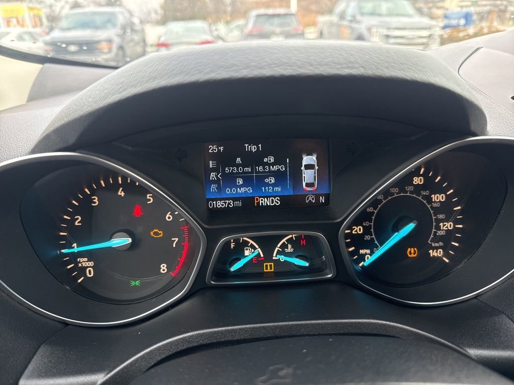 Used 2017 Ford Escape Titanium image 25