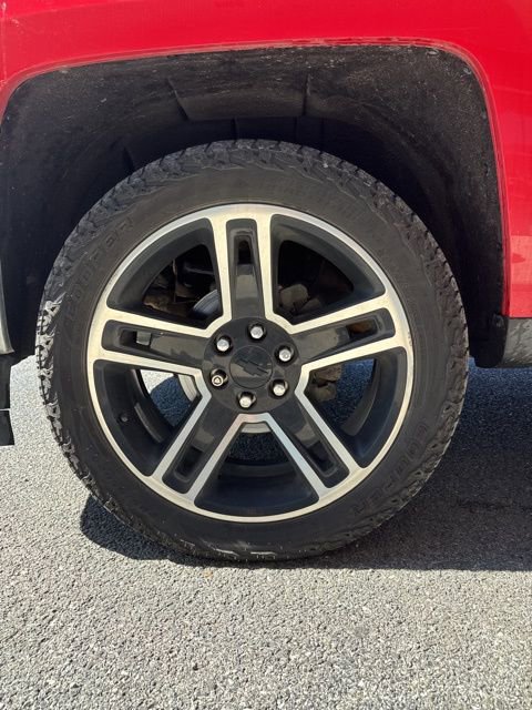 Used 2017 Chevrolet Silverado 1500 LTZ w/ LTZ Plus Package image 6