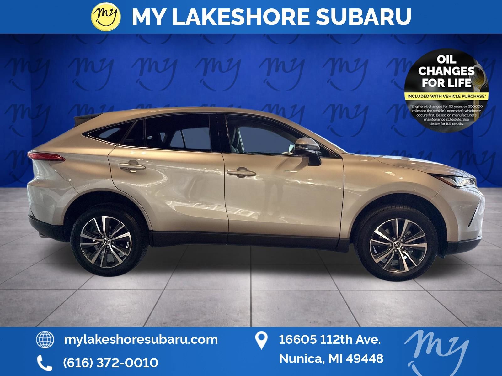 Used 2023 Toyota Venza LE image 8