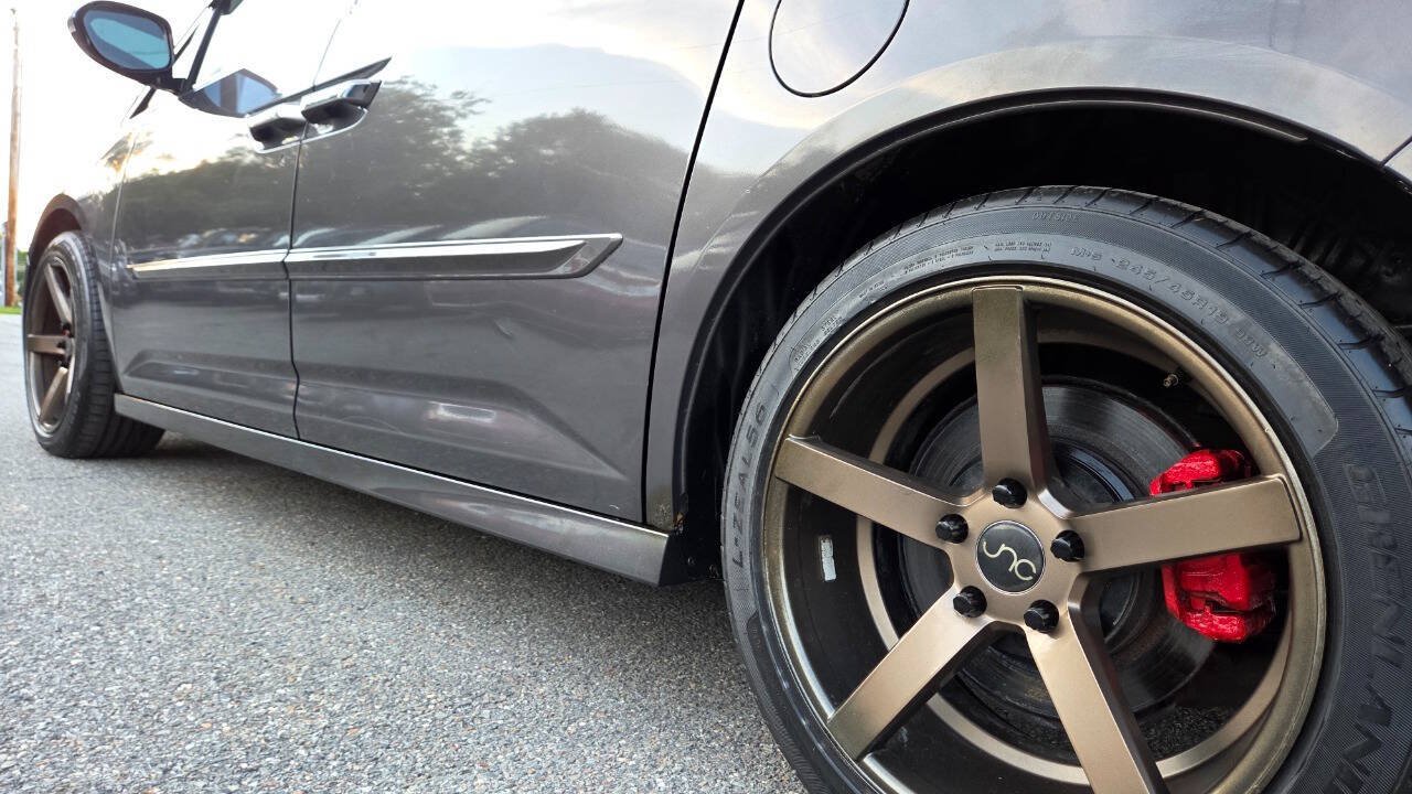 Used 2014 Honda Odyssey Touring Elite image 12