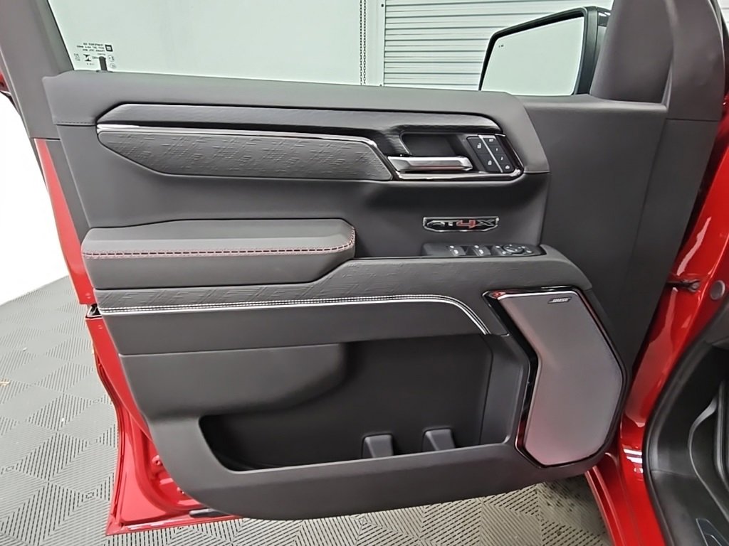 Used 2024 GMC Sierra 1500 AT4X image 31
