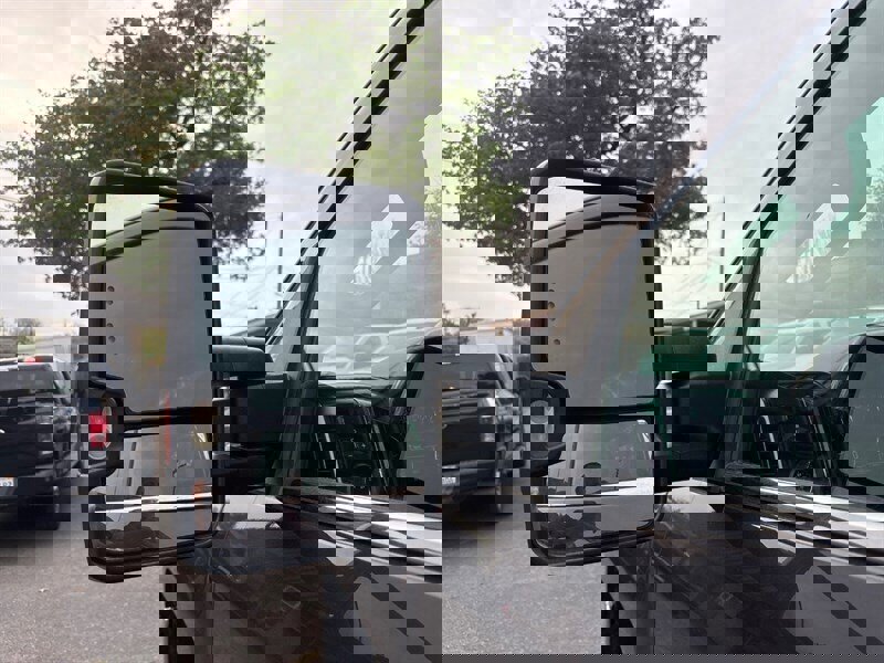 Used 2015 Chevrolet Silverado 3500 LTZ w/ Duramax Plus Package image 34