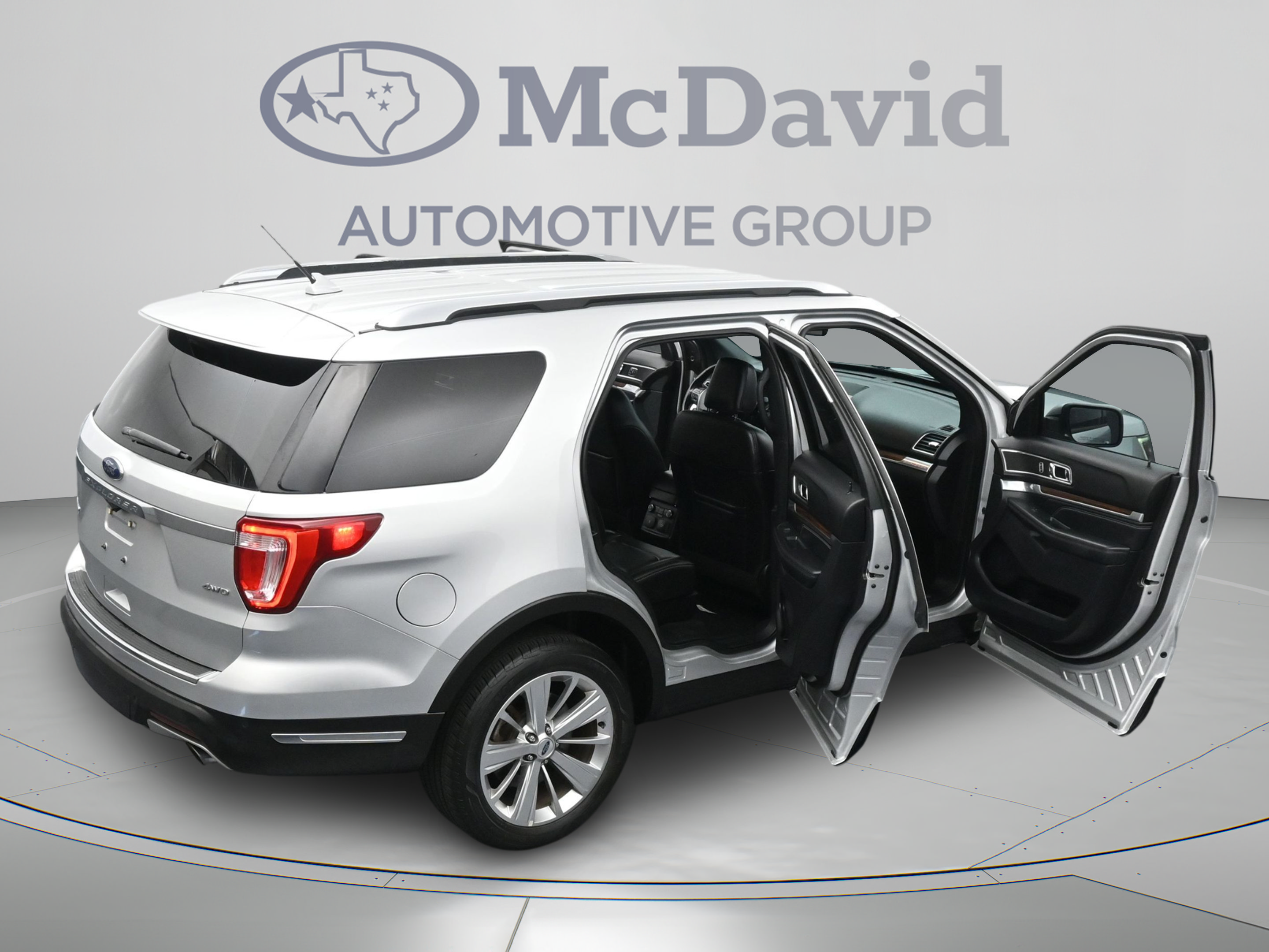 Used 2019 Ford Explorer Limited w/ Class III Trailer Tow Package AWD/4WD image 46