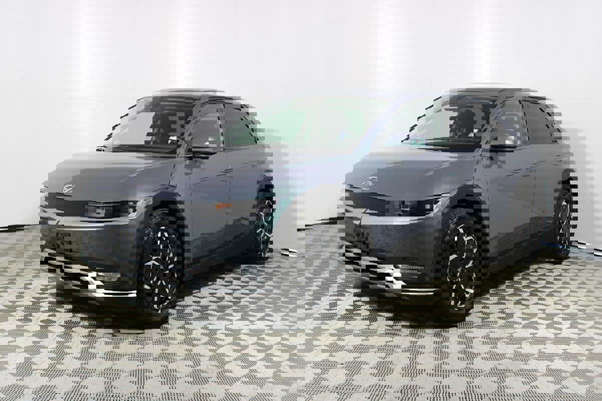 Used 2024 Hyundai Ioniq 5 SEL image 20