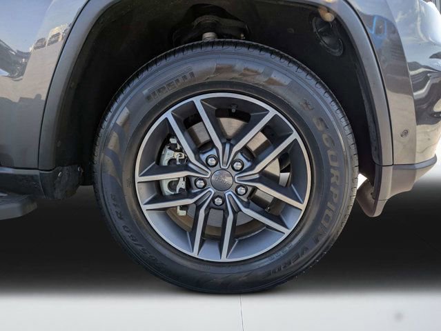 Used 2021 Jeep Grand Cherokee Limited w/ Trailer Tow Group IV AWD/4WD image 10