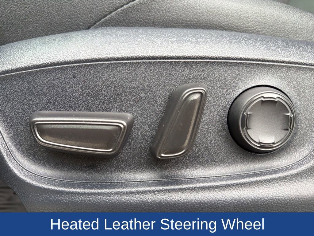 Used 2024 Toyota Tacoma Limited image 12