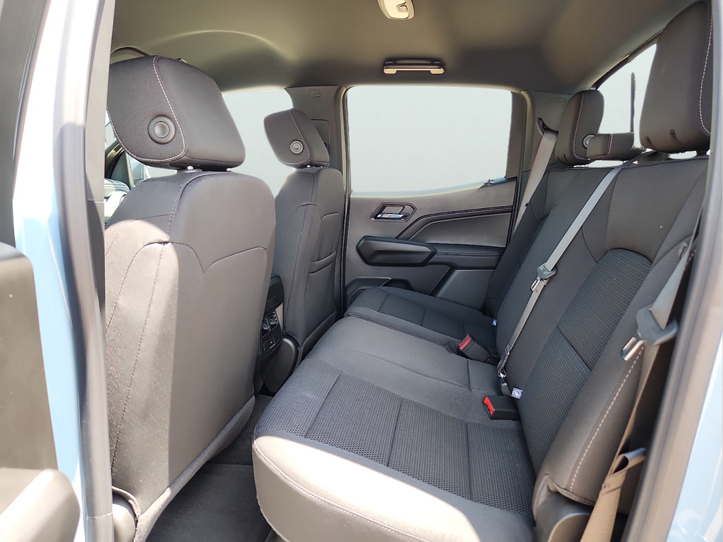 New 2026 Chevrolet Colorado LT RWD image 18