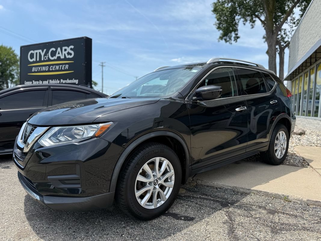 Used 2017 Nissan Rogue SV