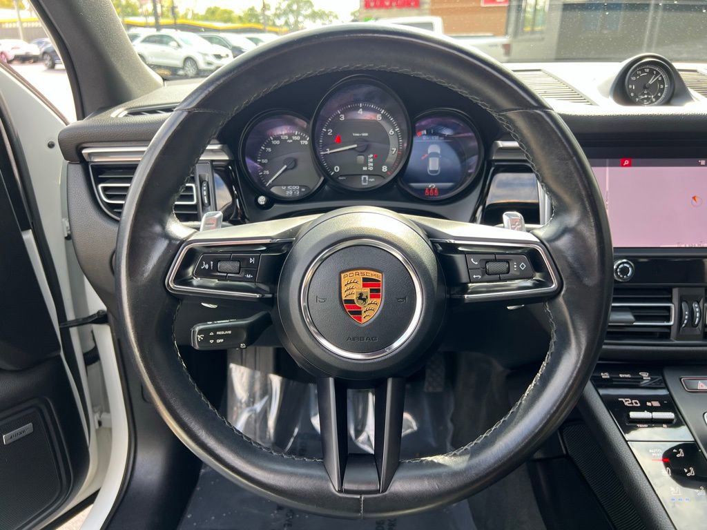 Used 2022 Porsche Macan image 43