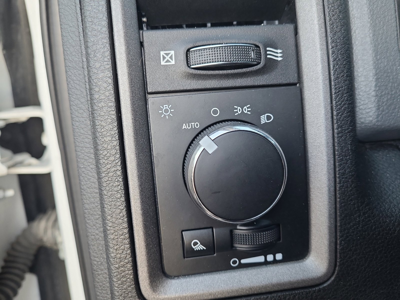 Used 2019 RAM 1500 Tradesman image 22
