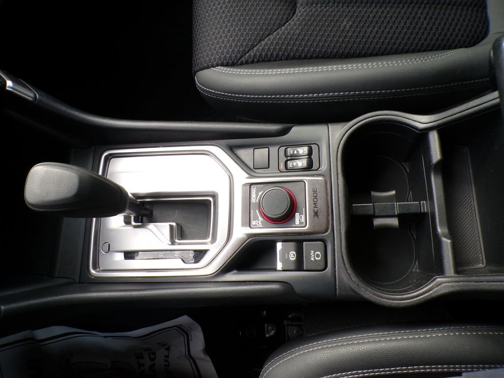 Used 2022 Subaru Forester Premium AWD/4WD image 29
