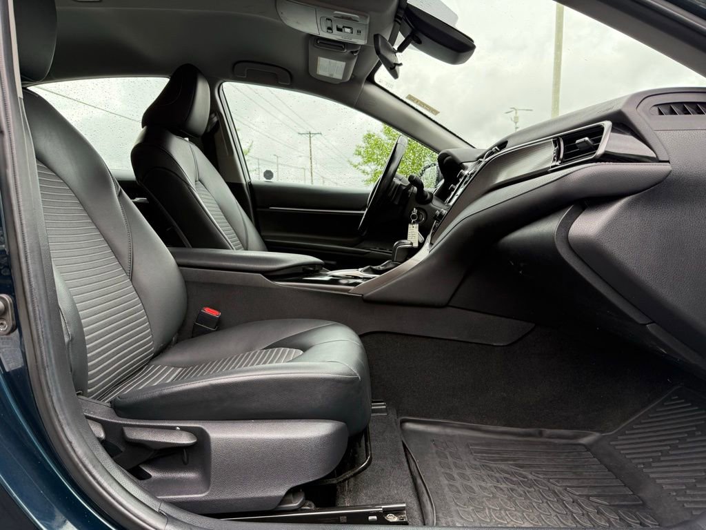 Used 2019 Toyota Camry SE image 20